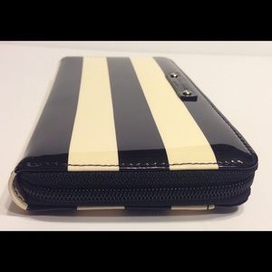 Kate Spade Black and Cream Patent Wallet
